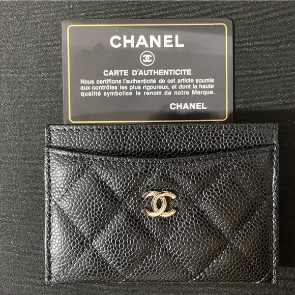 Chanel caviar cardholder - Picture 1 of 5